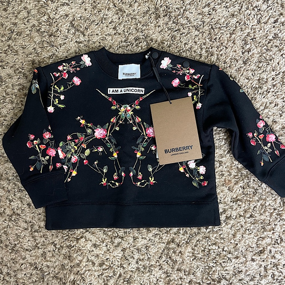 Burberry kids, black unicorn sweater 12m.